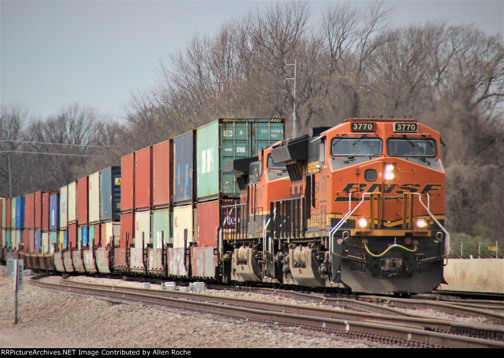 BNSF 3770